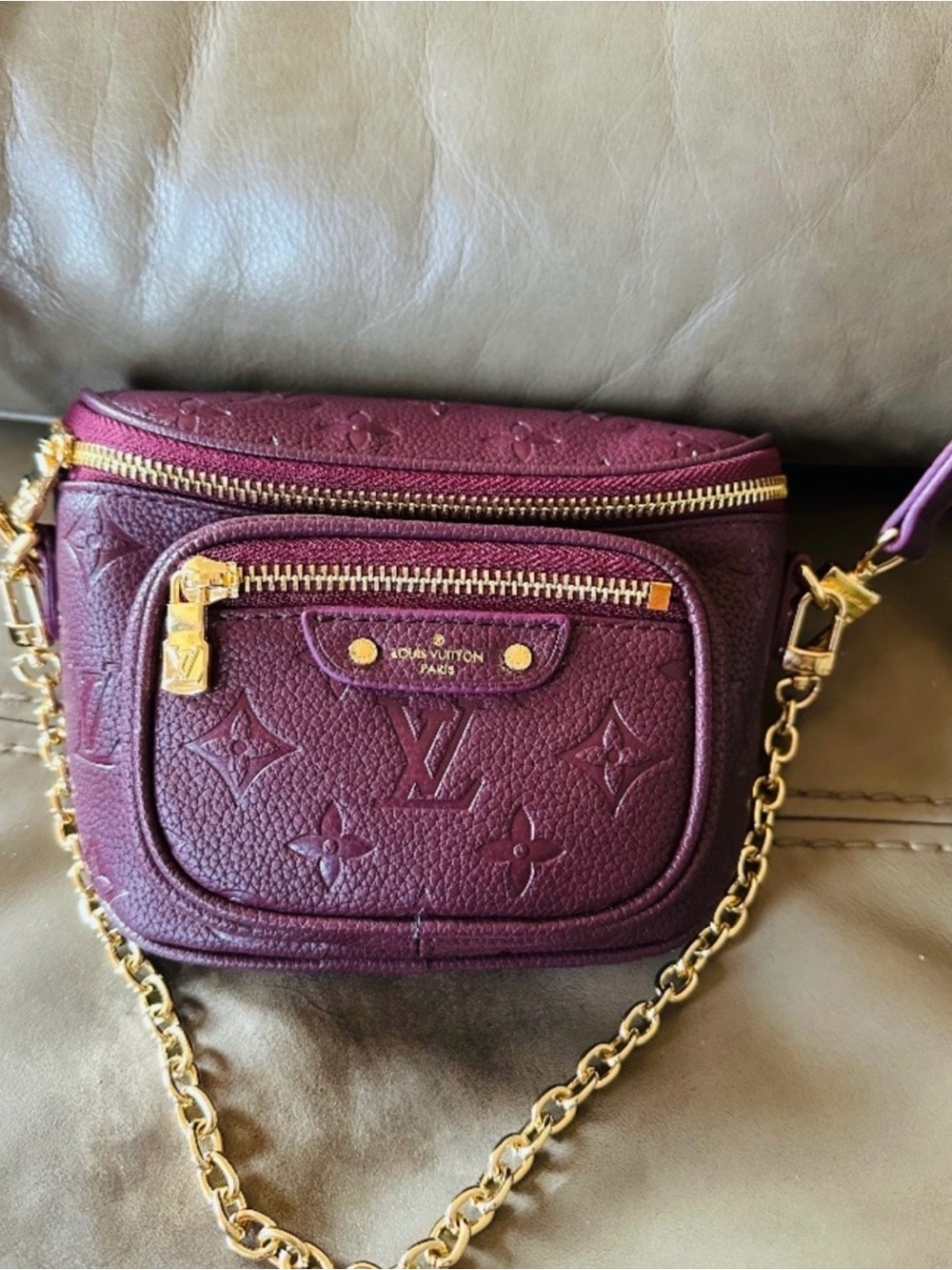 Dhgate - LV Wine Monogram Bumbum bag